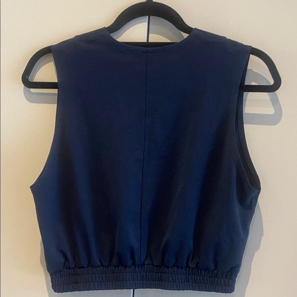 Lululemon Sleeveless Cropped Tennis Tank Top - Picture 8 of 8